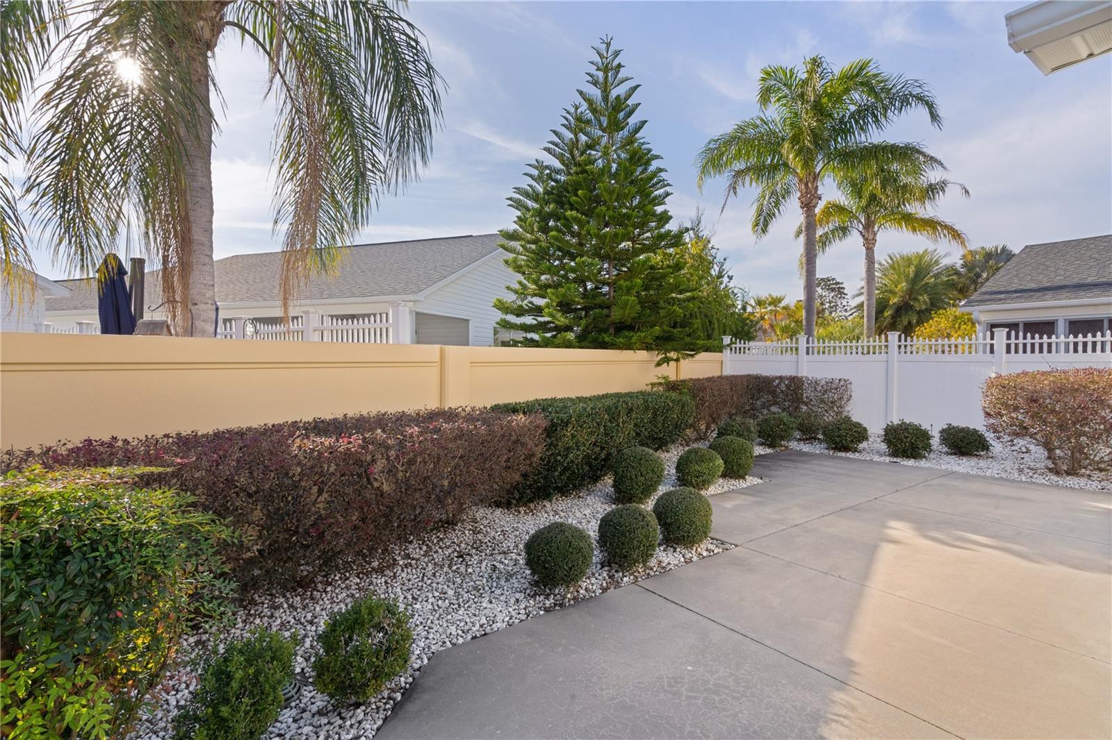 446 FLOSSMOOR CT