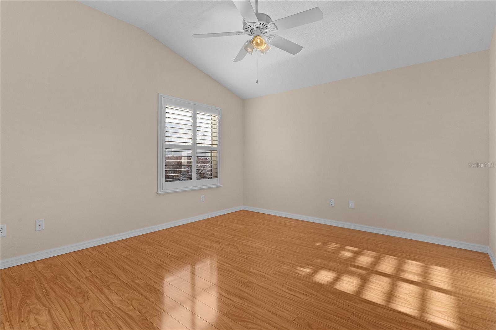 446 FLOSSMOOR CT