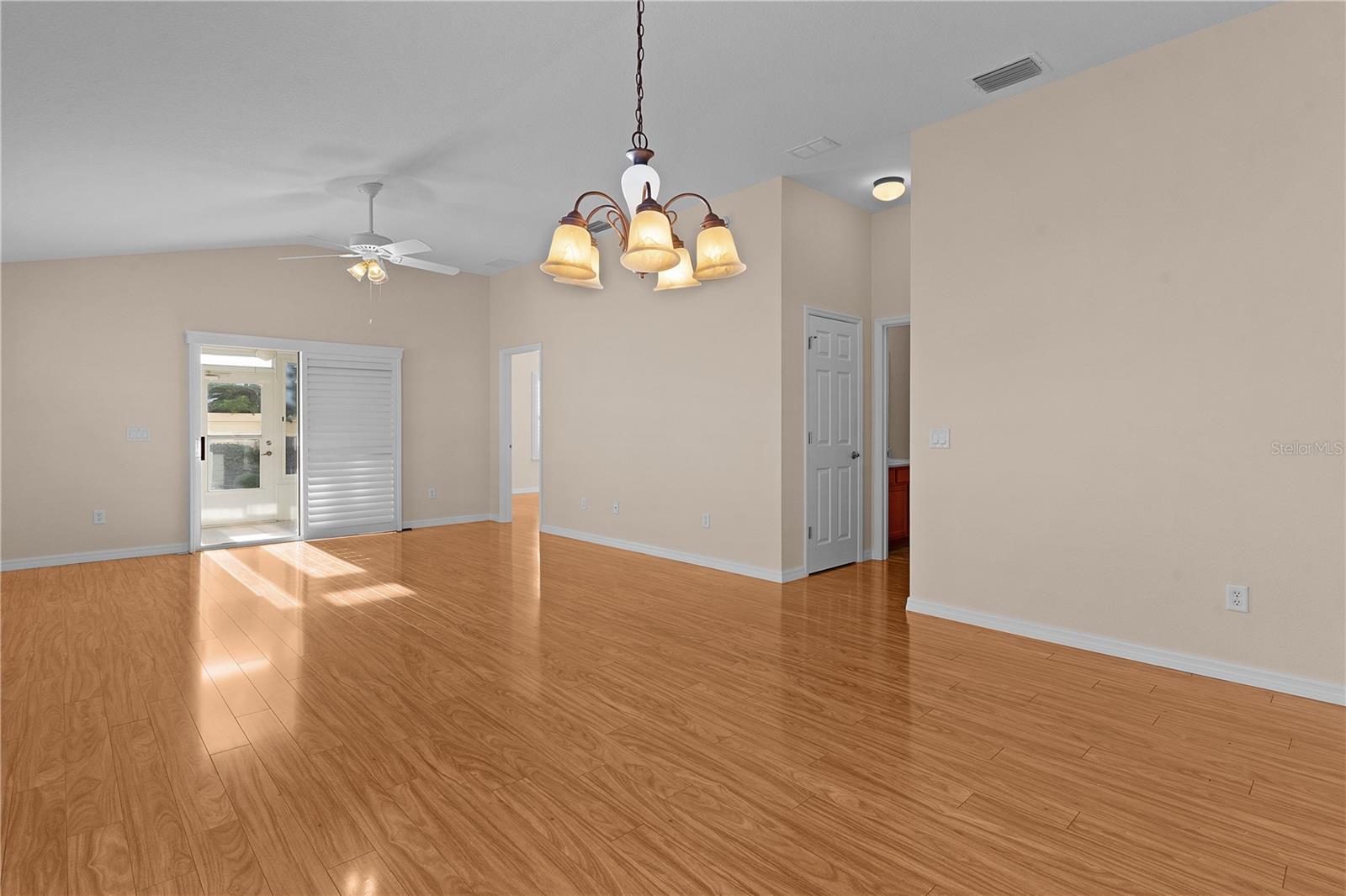 446 FLOSSMOOR CT