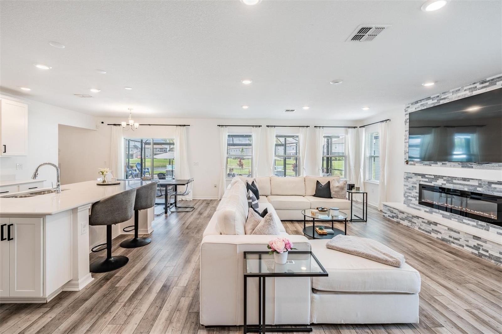 7759 ABBY BROOKS CIR