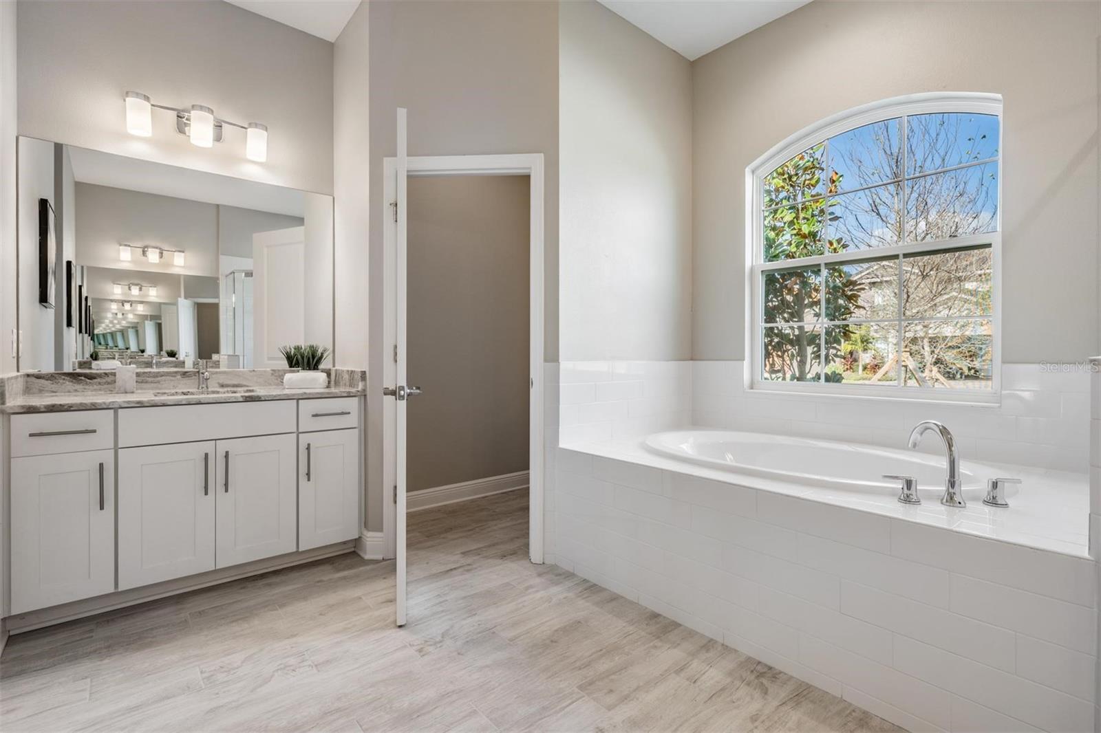32884 ESTATE GARDEN DR