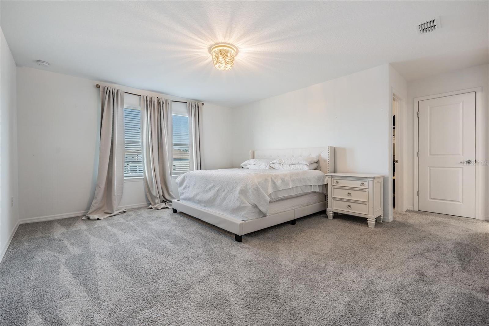 3888 ALMOND BROOK BLVD