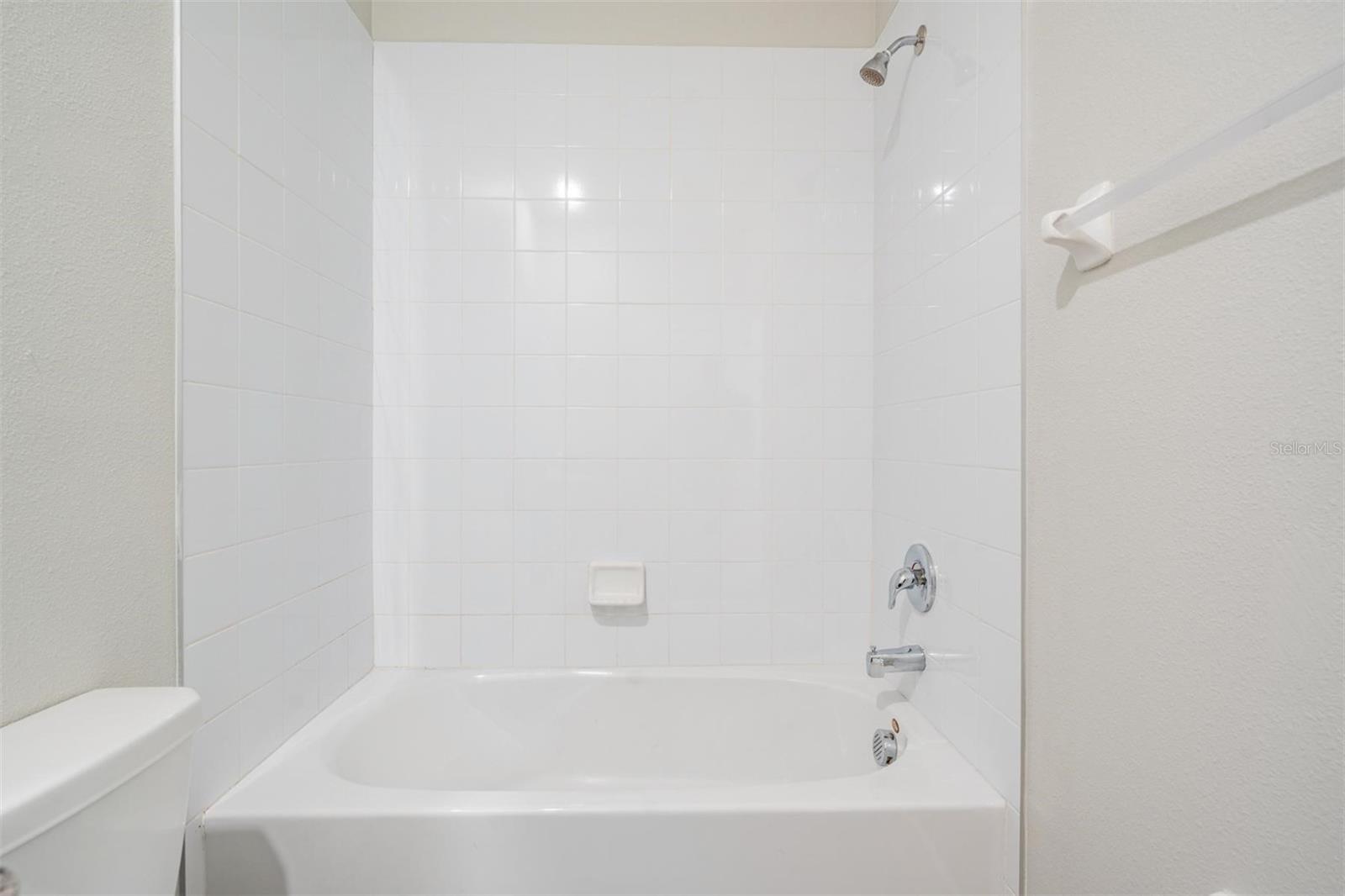 8082 ROLLING SHELL TRL