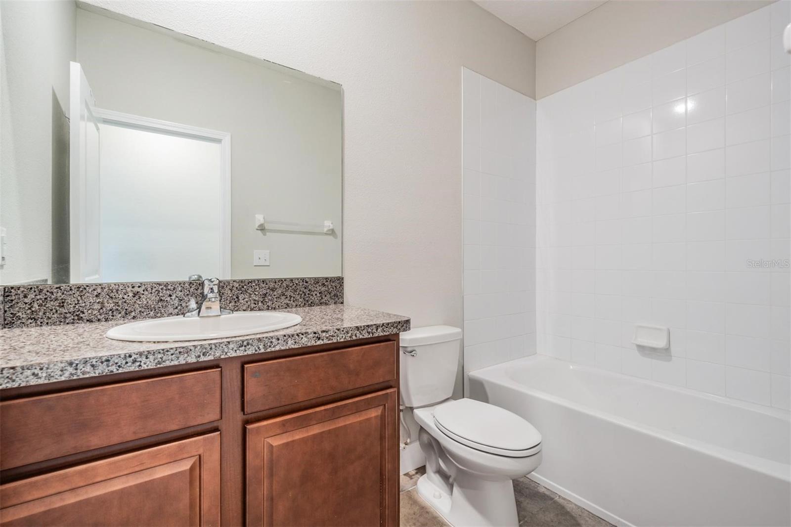 8082 ROLLING SHELL TRL