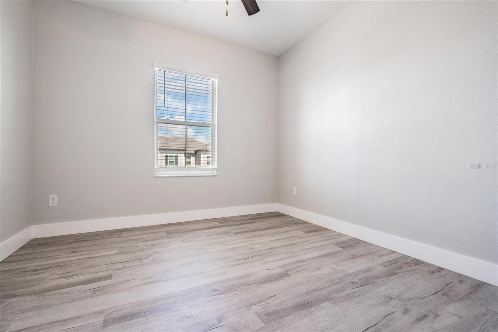 8082 ROLLING SHELL TRL