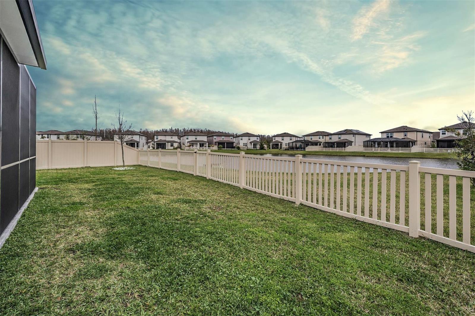 7446 YALE HARBOR DR