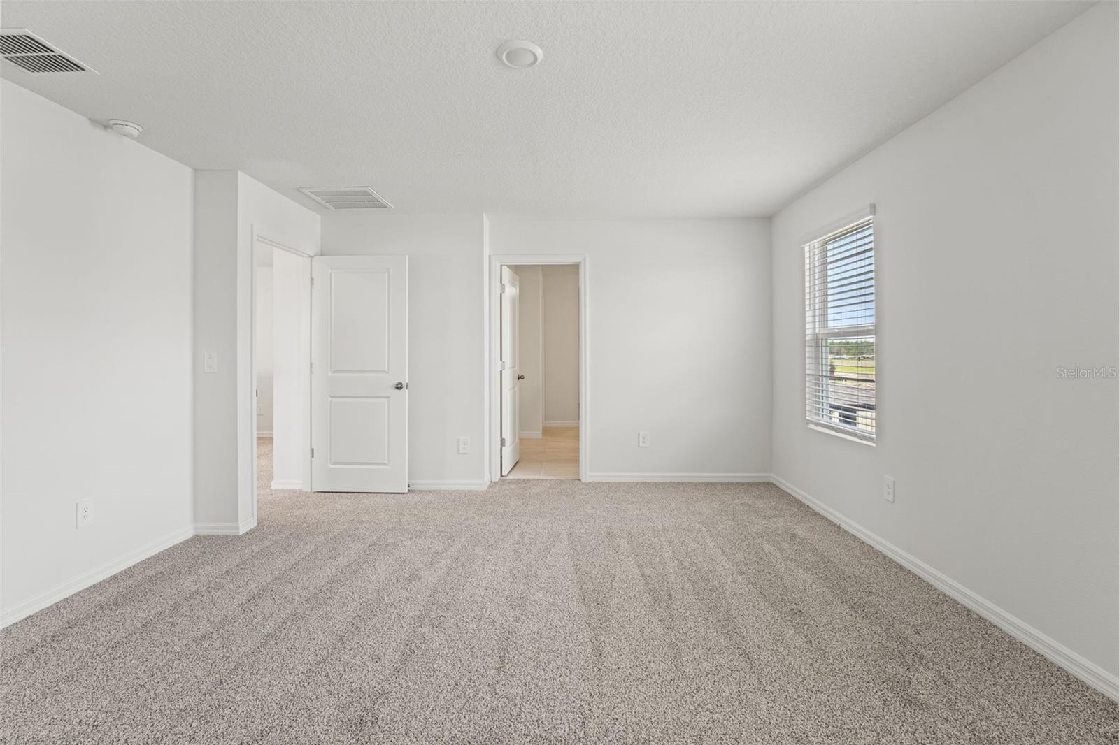 1829 DRAUGHTON DR