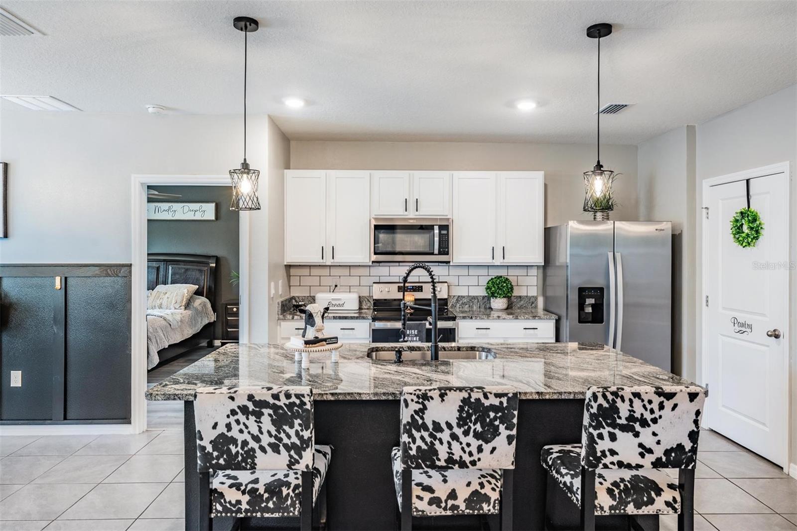 9028 FORGE BREEZE LOOP