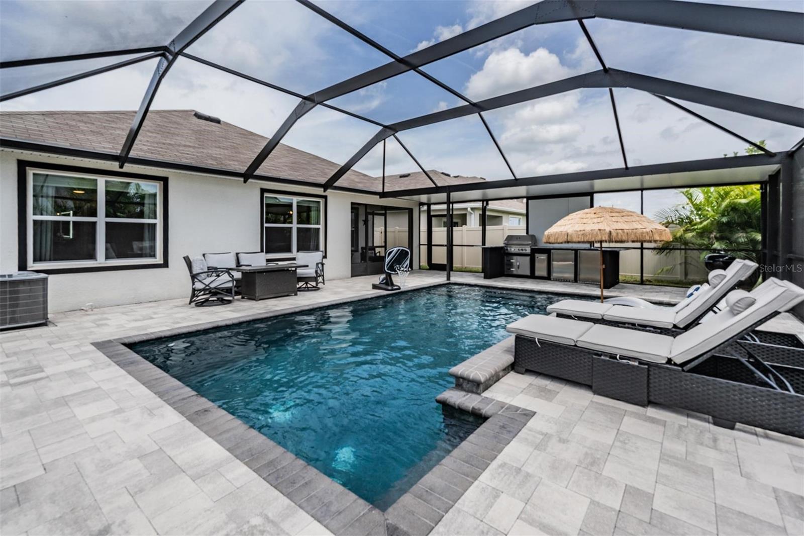 9028 FORGE BREEZE LOOP