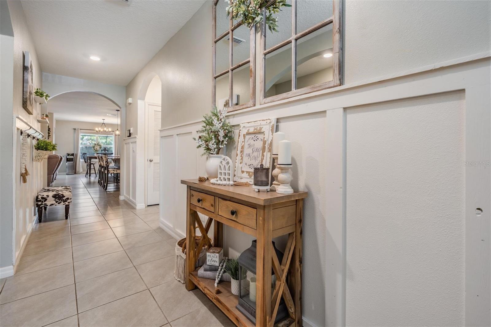 9028 FORGE BREEZE LOOP