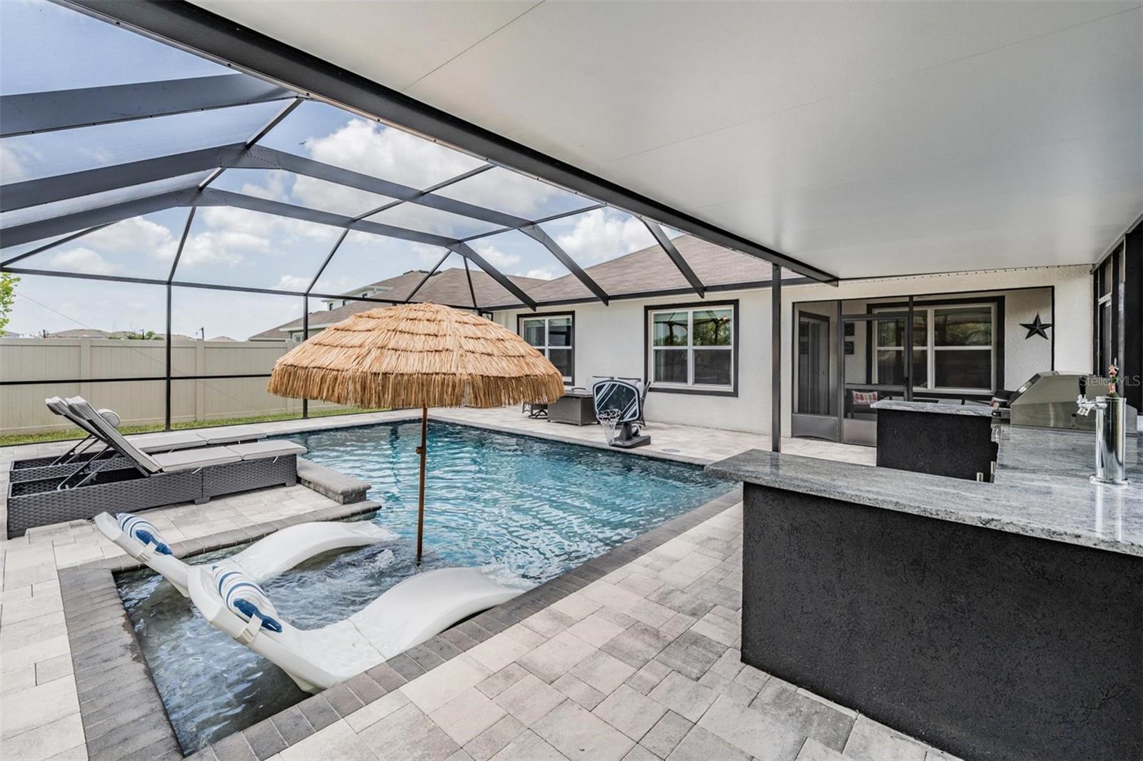 9028 FORGE BREEZE LOOP