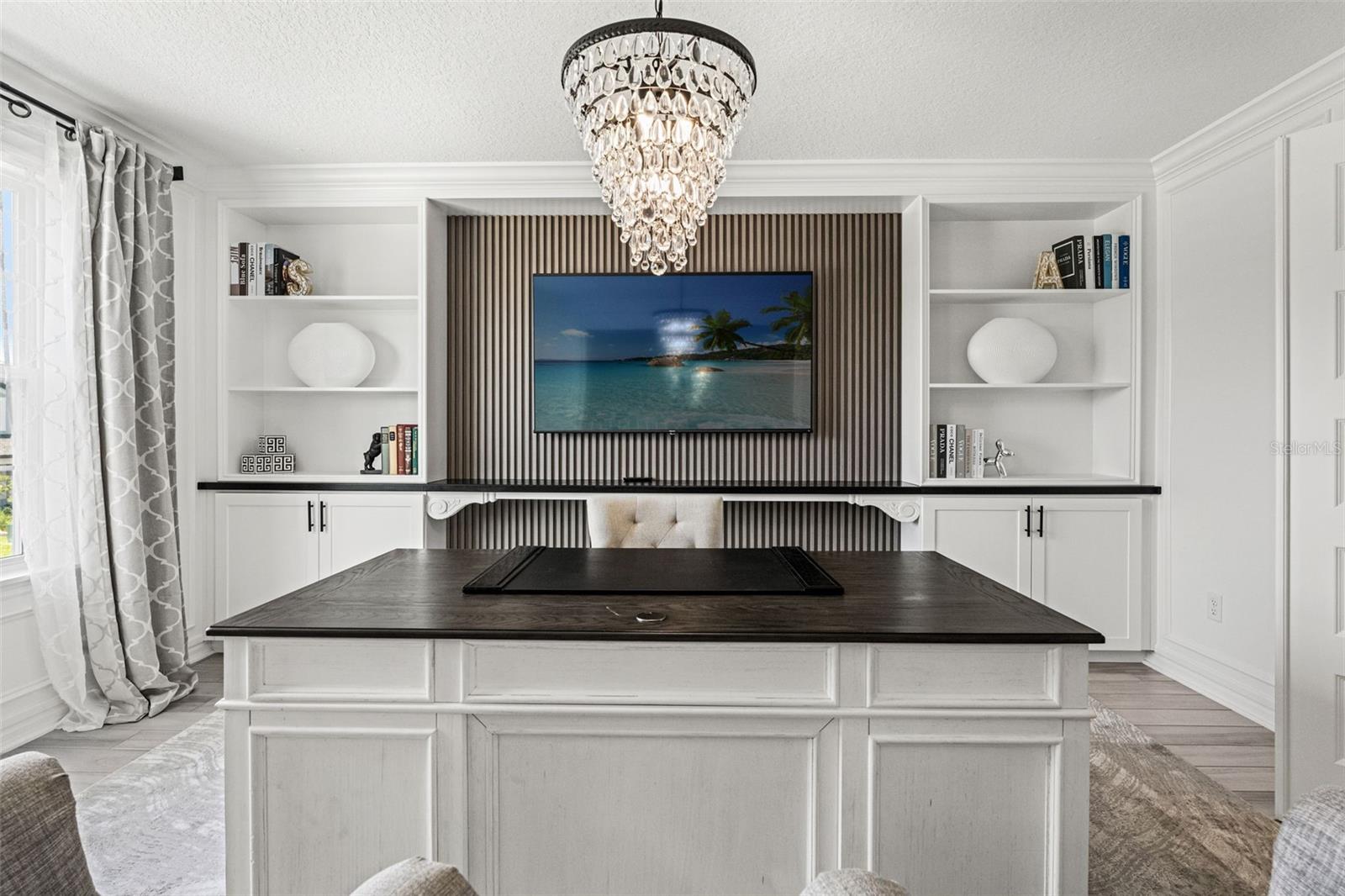 7819 NOTCHED PINE BND