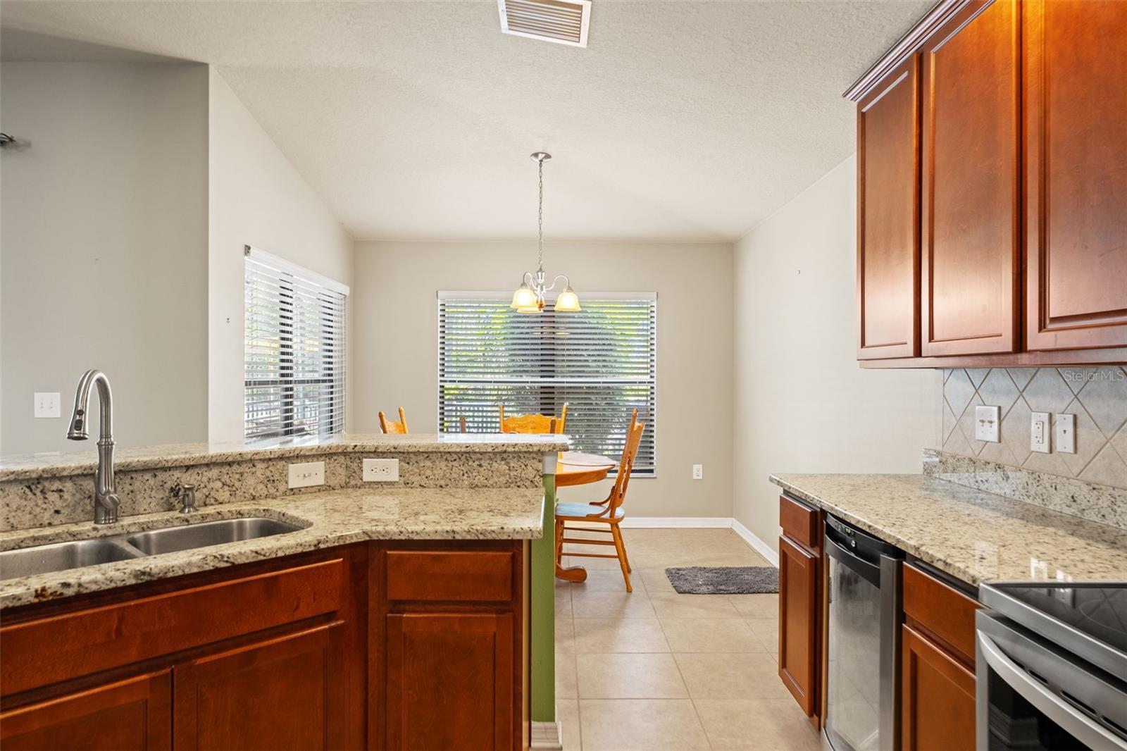 6631 BOULDER RUN LOOP