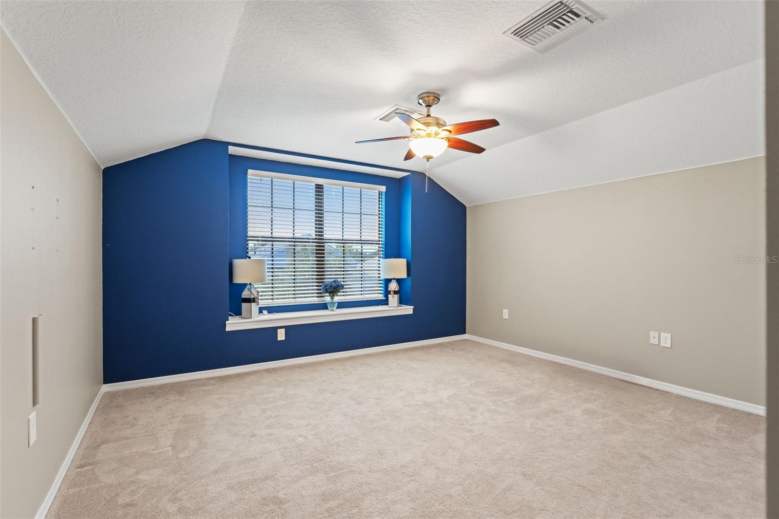 6631 BOULDER RUN LOOP