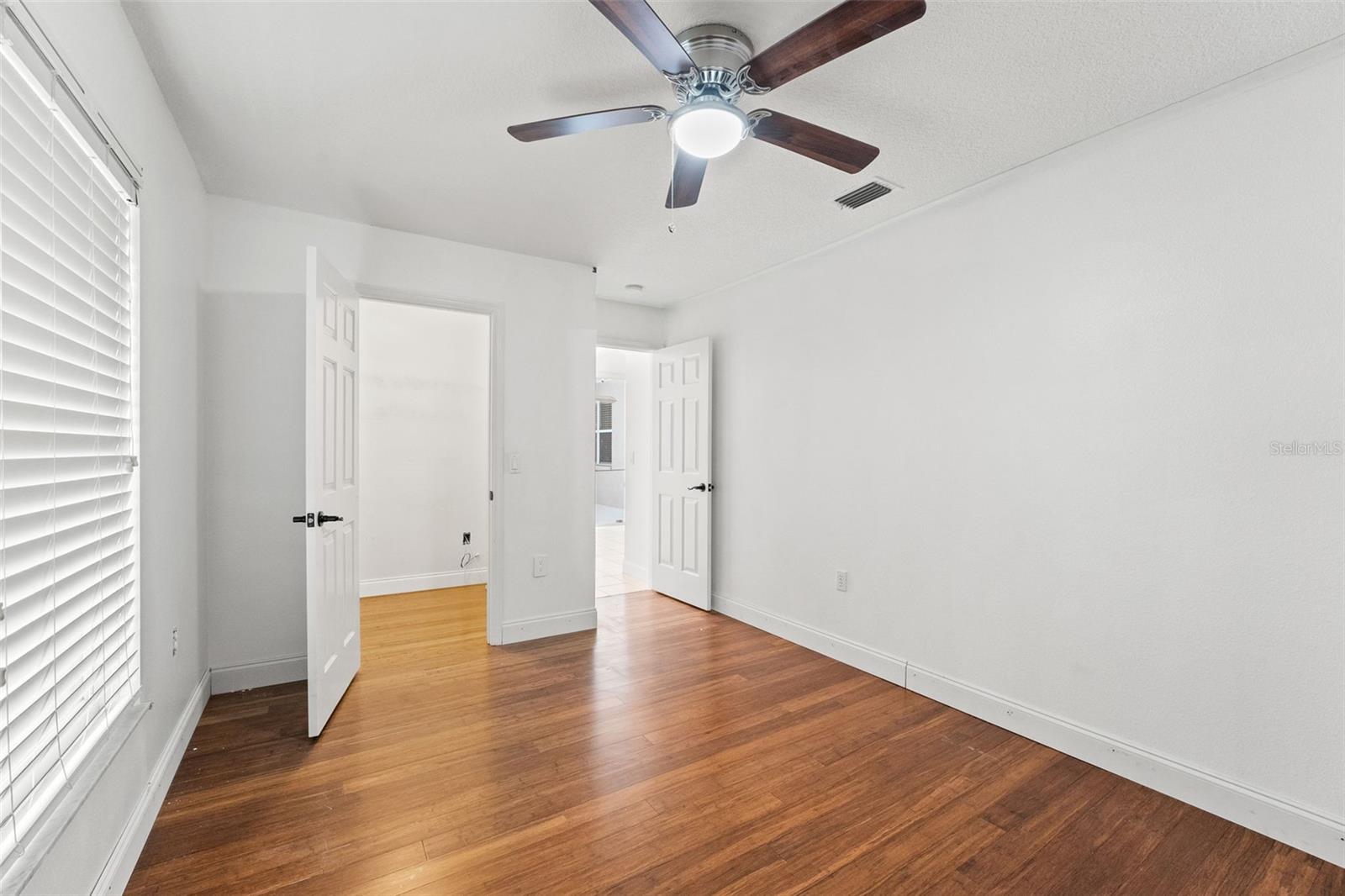 10208 THICKET POINT WAY