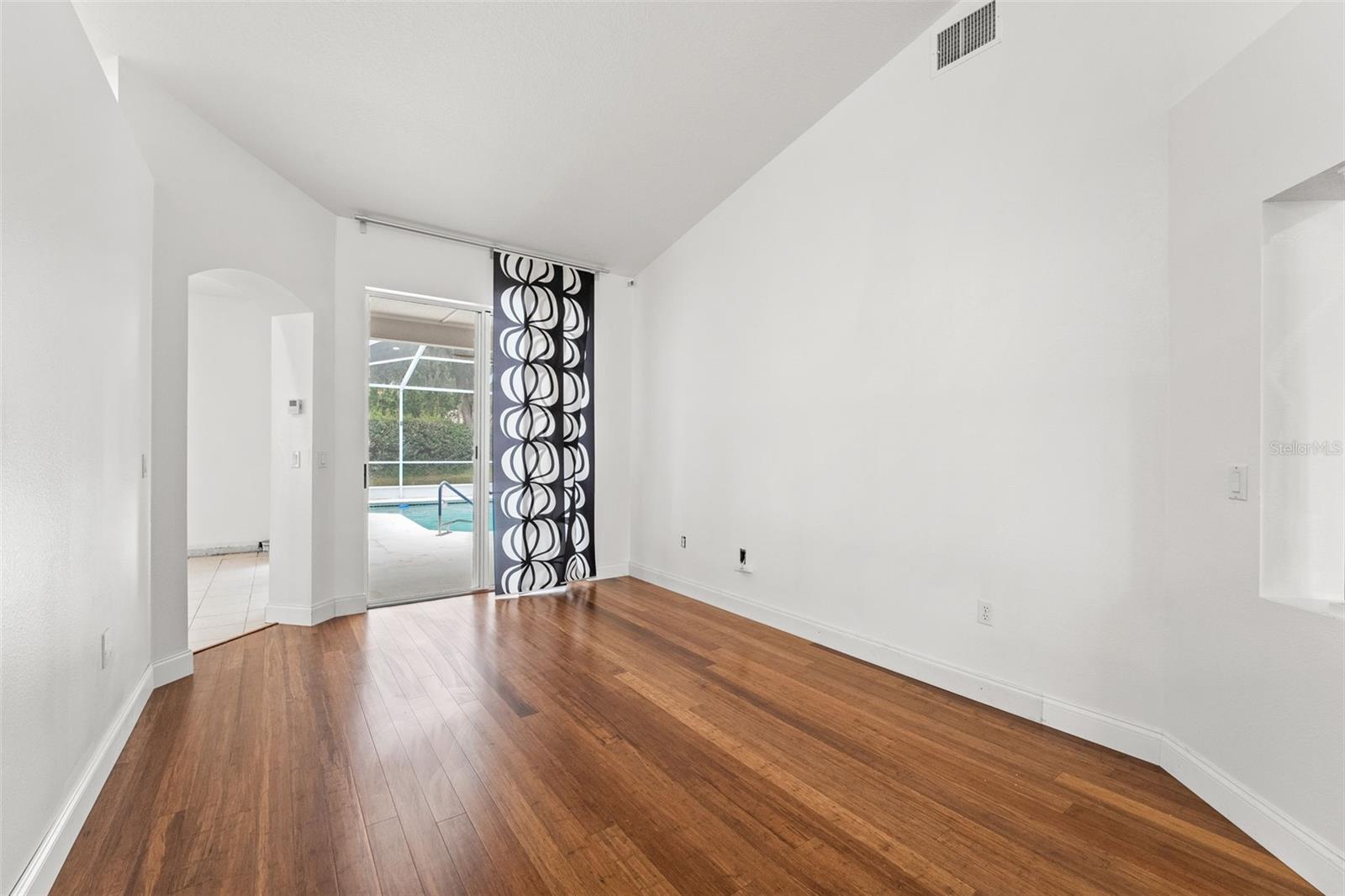 10208 THICKET POINT WAY