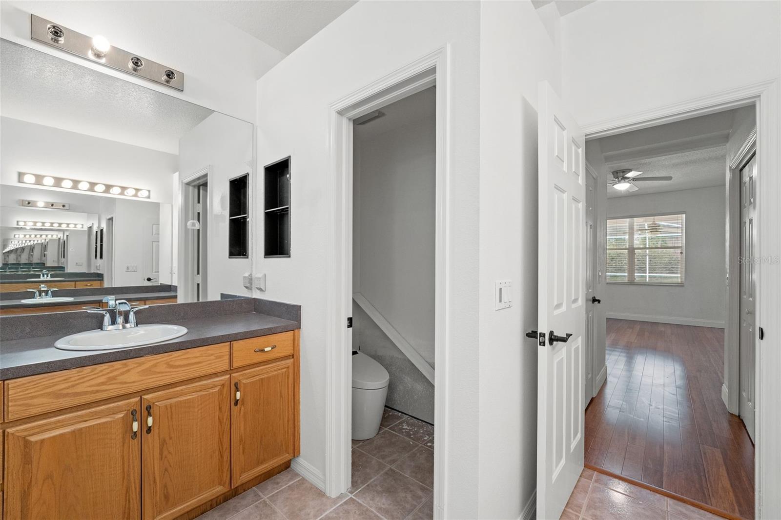 10208 THICKET POINT WAY