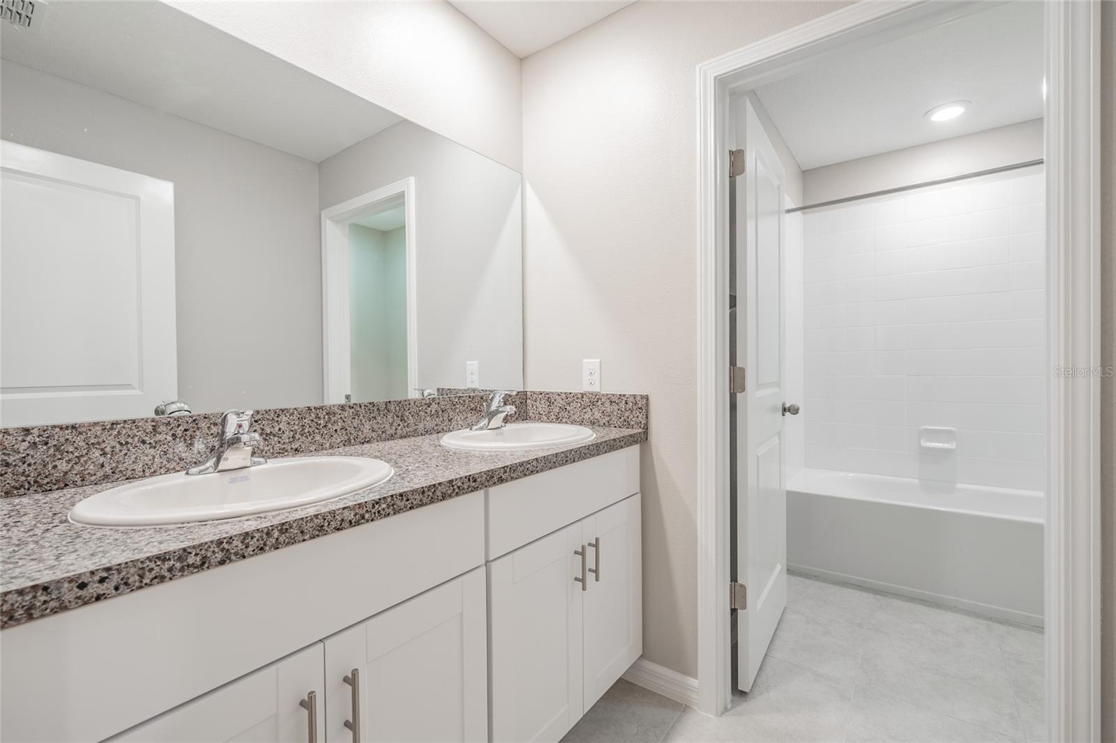 31807 BARREL WAVE WAY