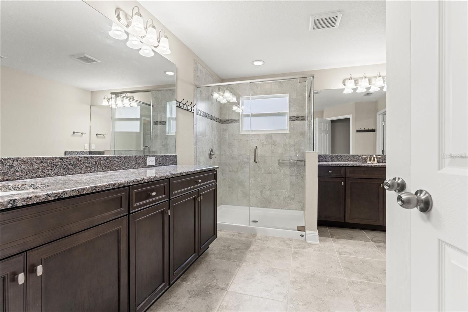 7496 YALE HARBOR DR