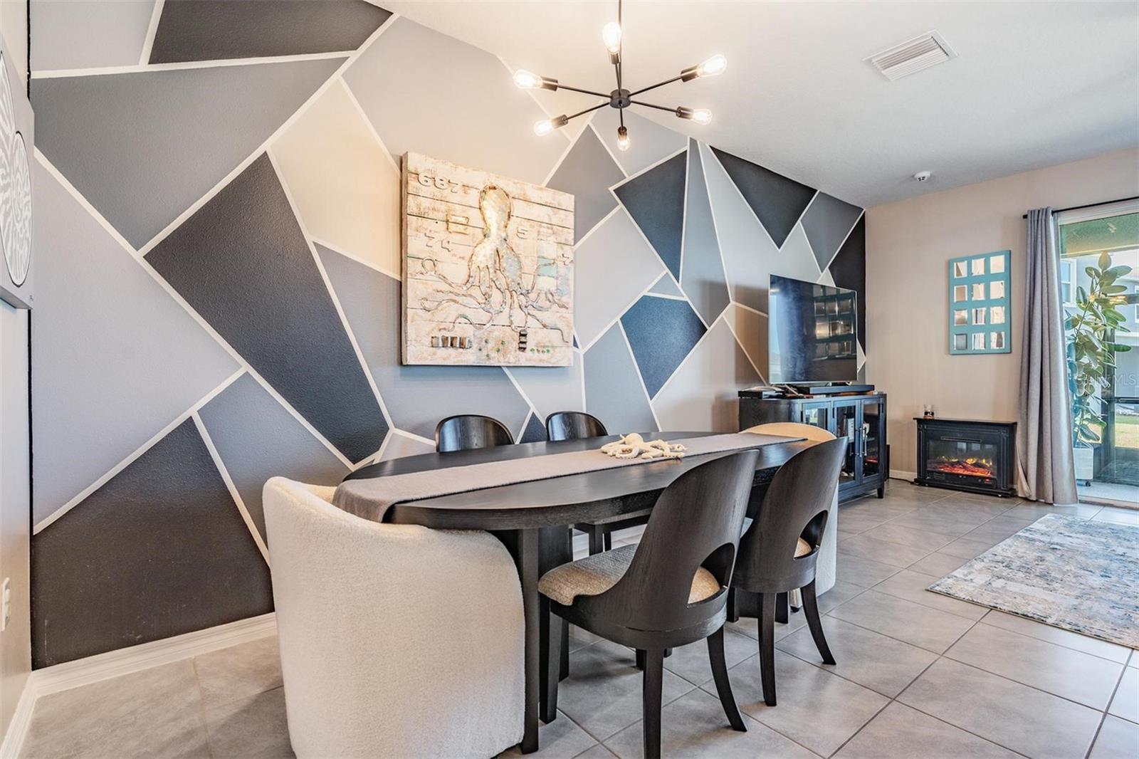 32524 TURTLE GRACE LOOP