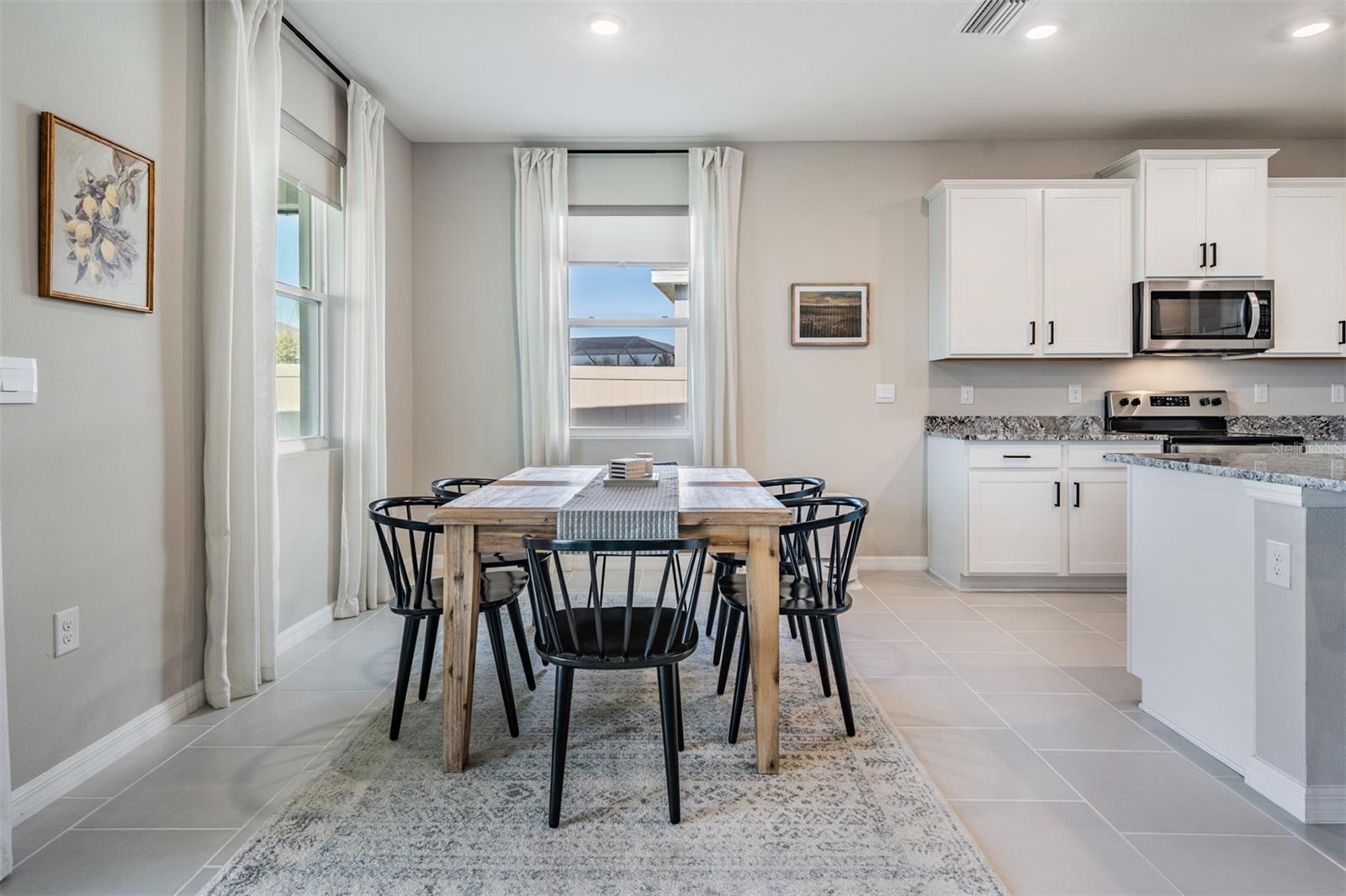 9817 ROWING DALE BND