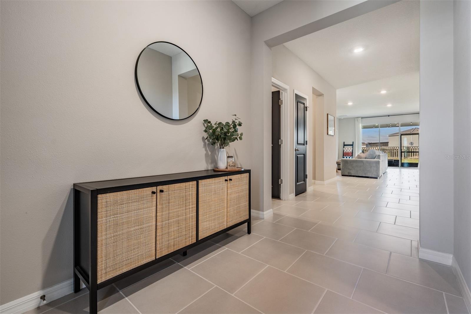 9817 ROWING DALE BND