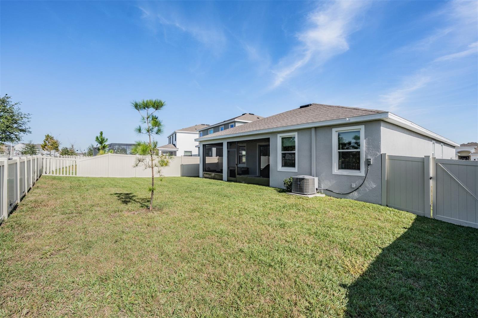 9817 ROWING DALE BND