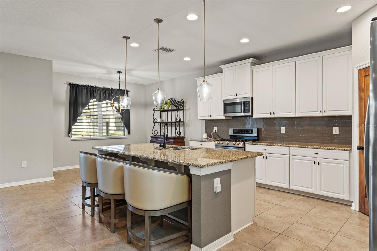 7667 SWEETER TIDE TRL