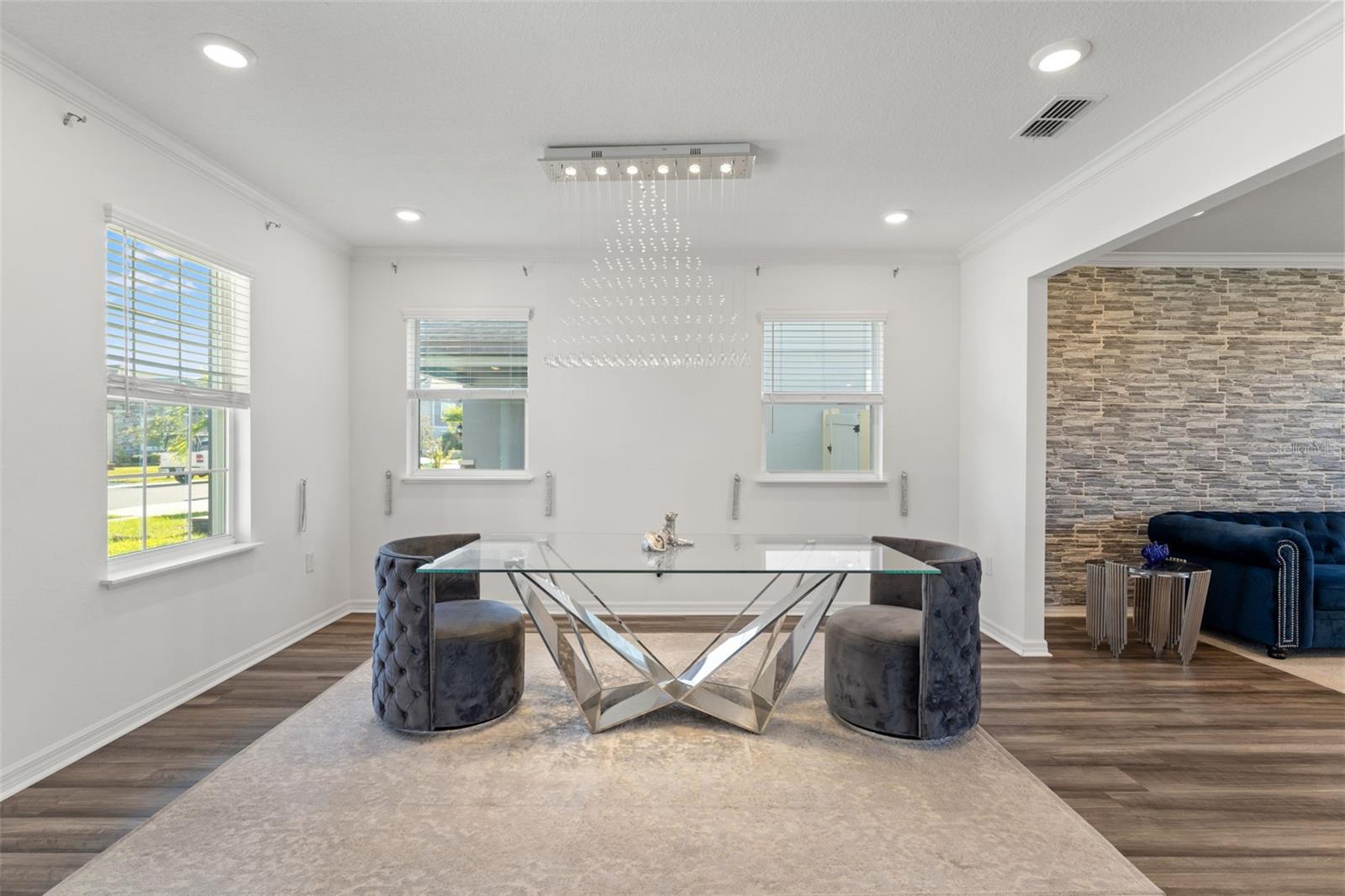 8223 ABBY BROOKS CIR