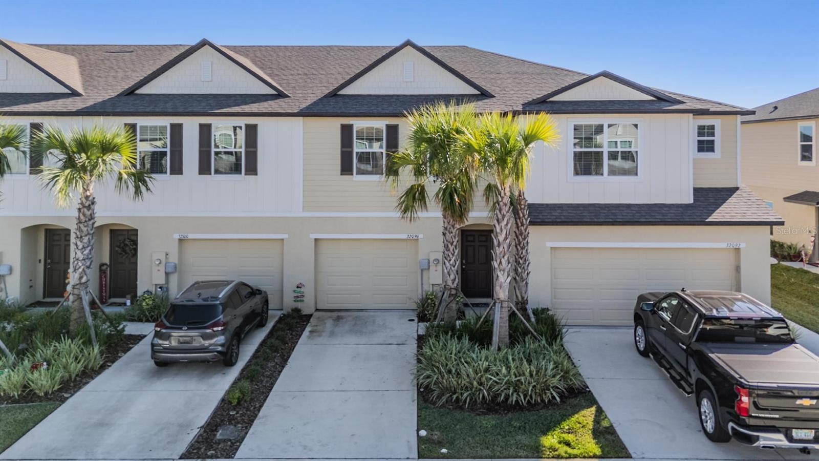 32096 POND APPLE BND