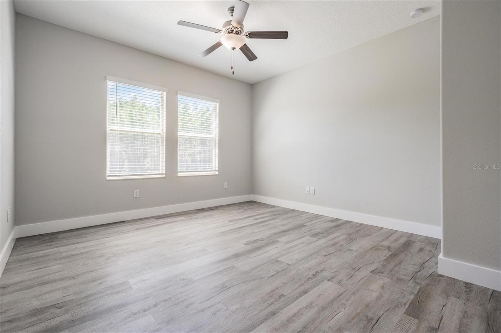 8082 ROLLING SHELL TRL