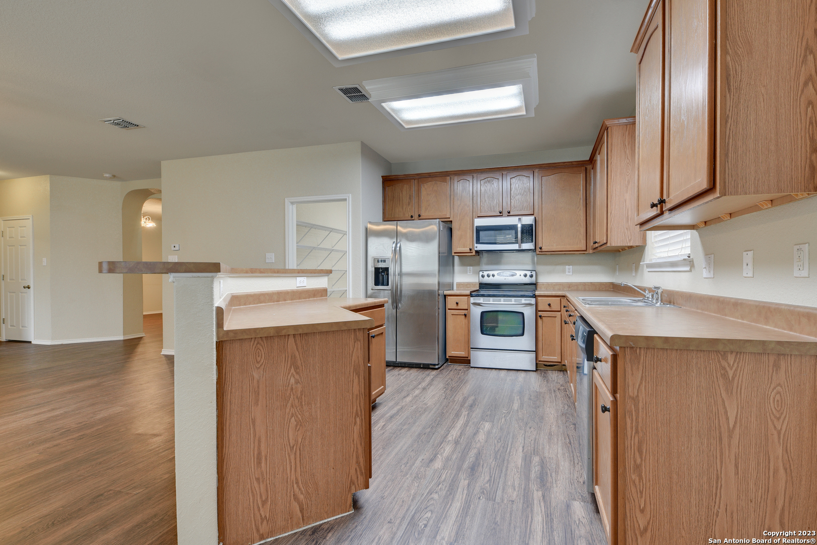 5723 Grayson Cove