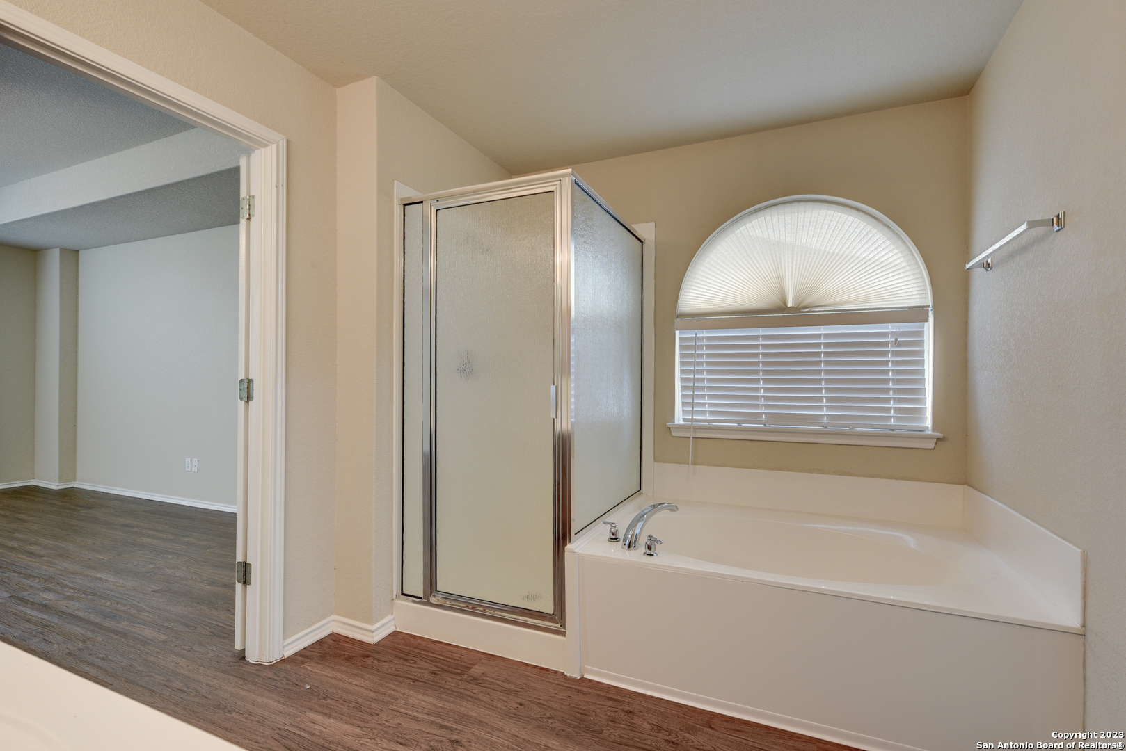 5723 Grayson Cove