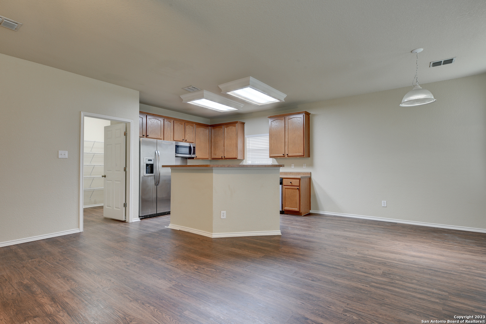 5723 Grayson Cove