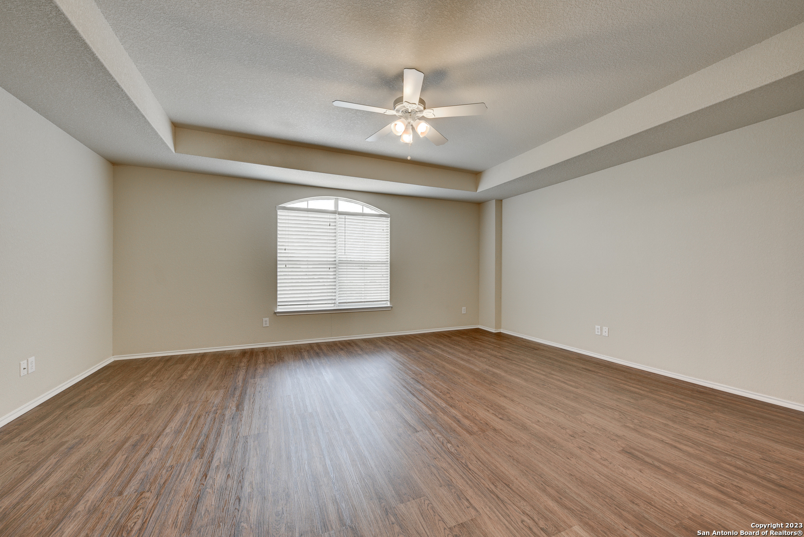 5723 Grayson Cove