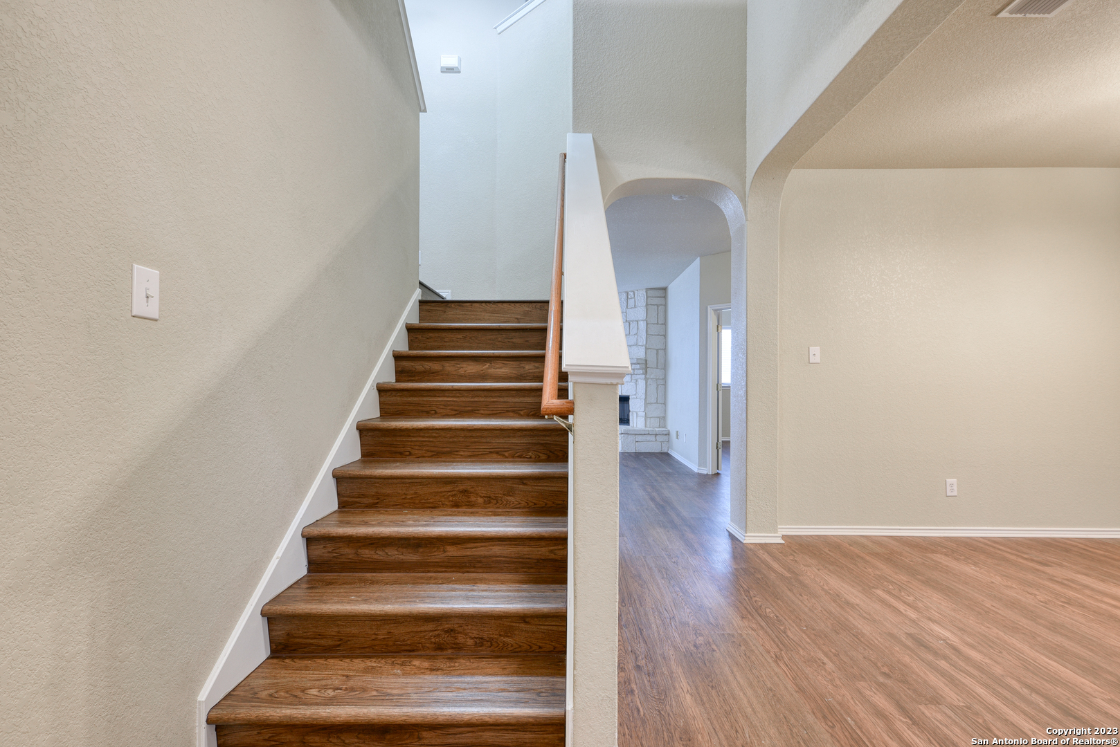 5723 Grayson Cove