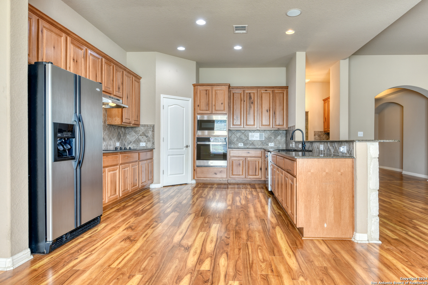 1334 GLENWOOD LOOP