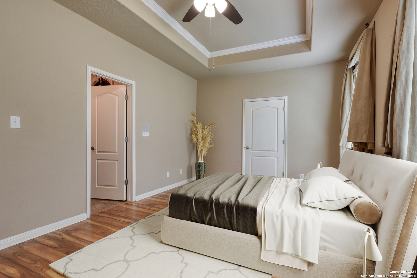 1334 GLENWOOD LOOP