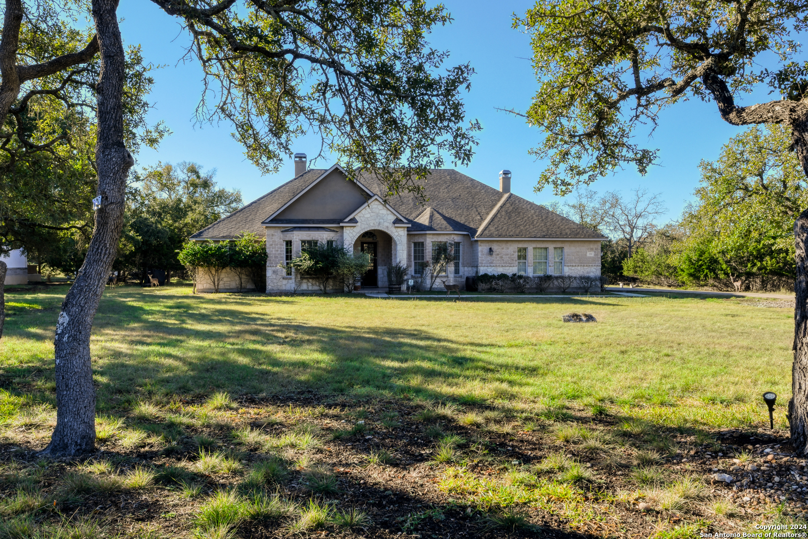 1334 GLENWOOD LOOP