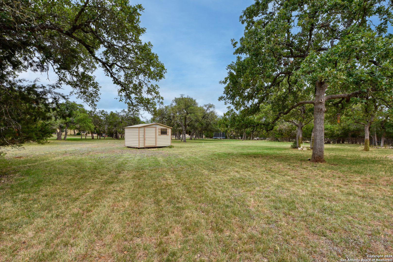 1334 GLENWOOD LOOP
