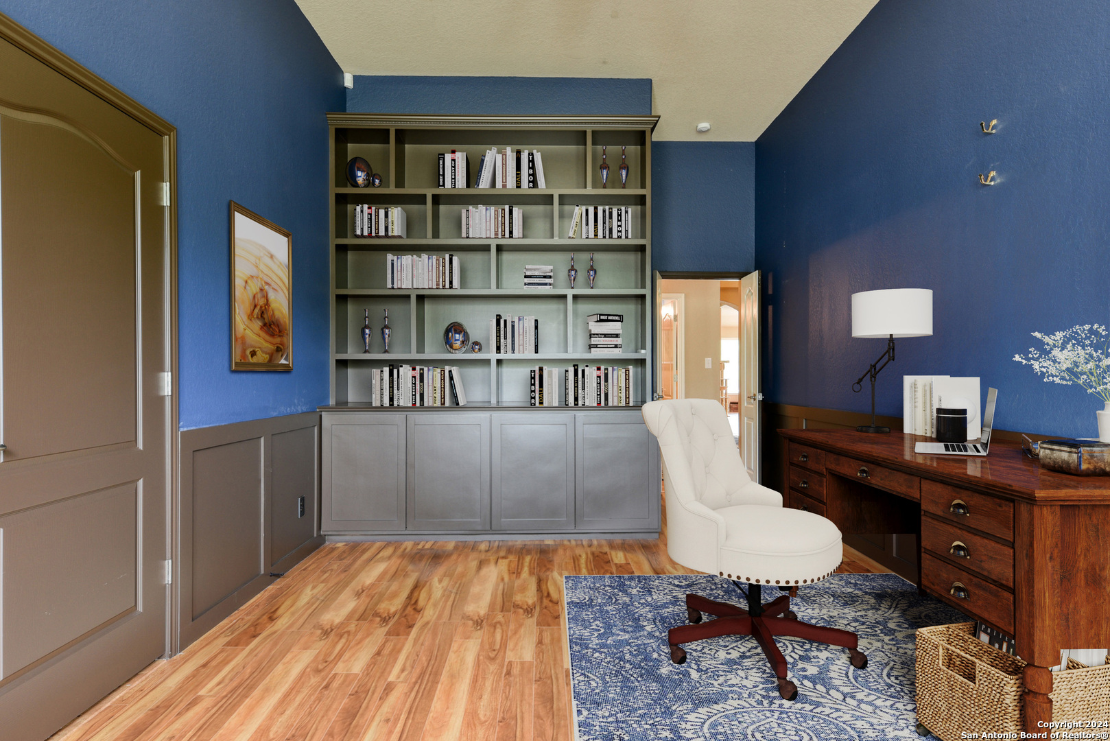 1334 GLENWOOD LOOP
