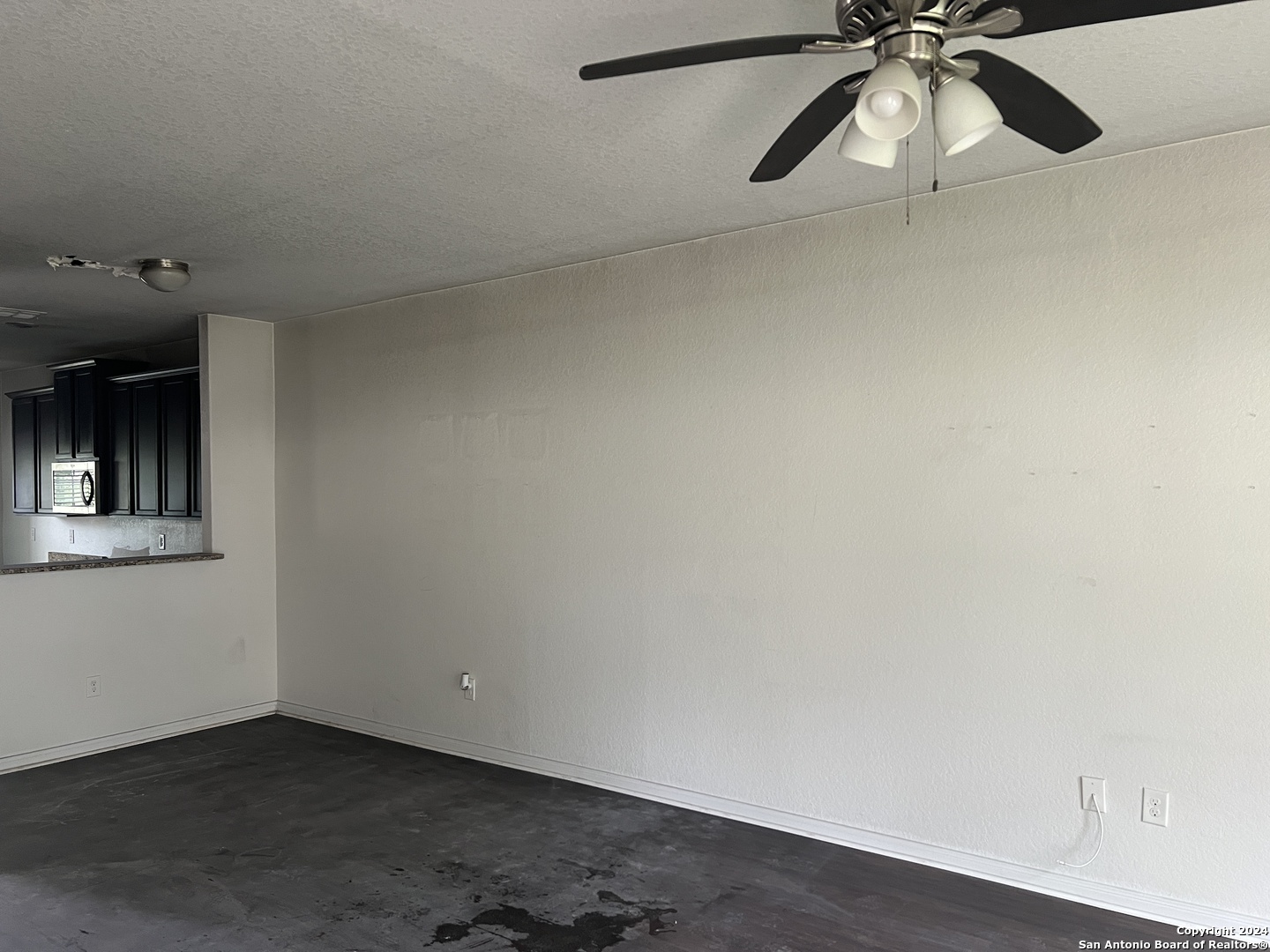 8030 Bluewater Cove
