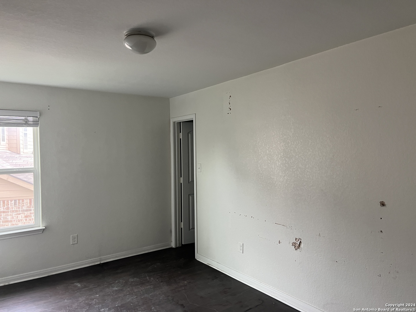 8030 Bluewater Cove