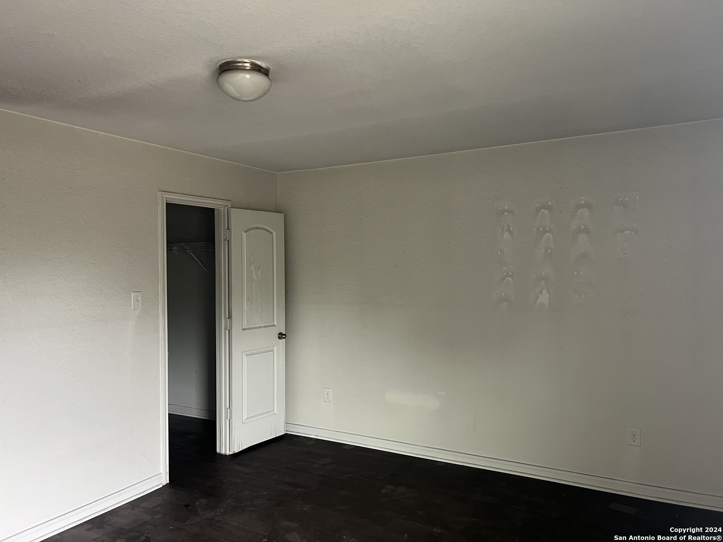 8030 Bluewater Cove