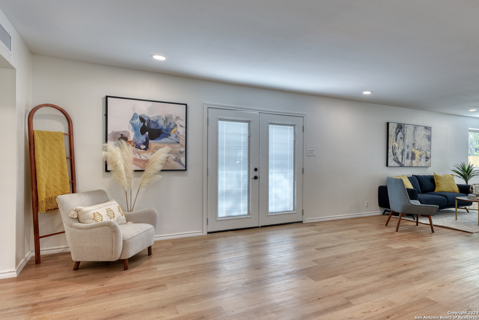 1006 TAMWORTH DR
