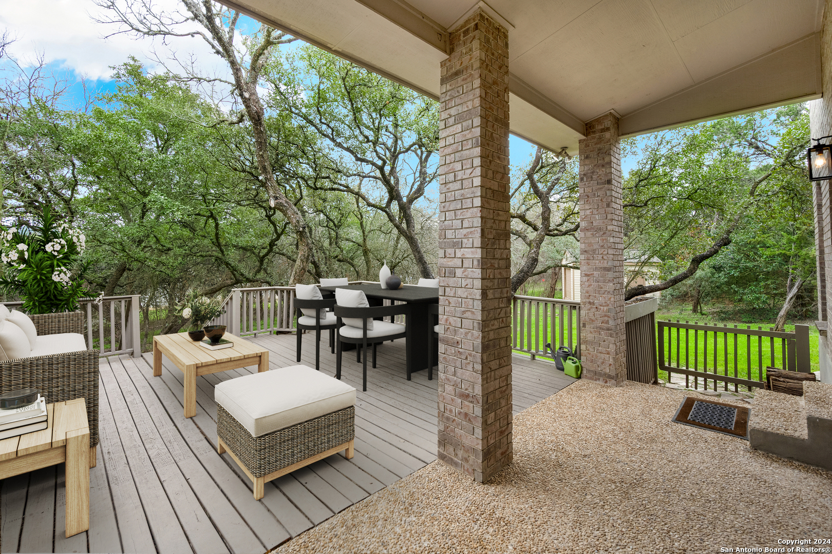 15660 CHINQUAPIN