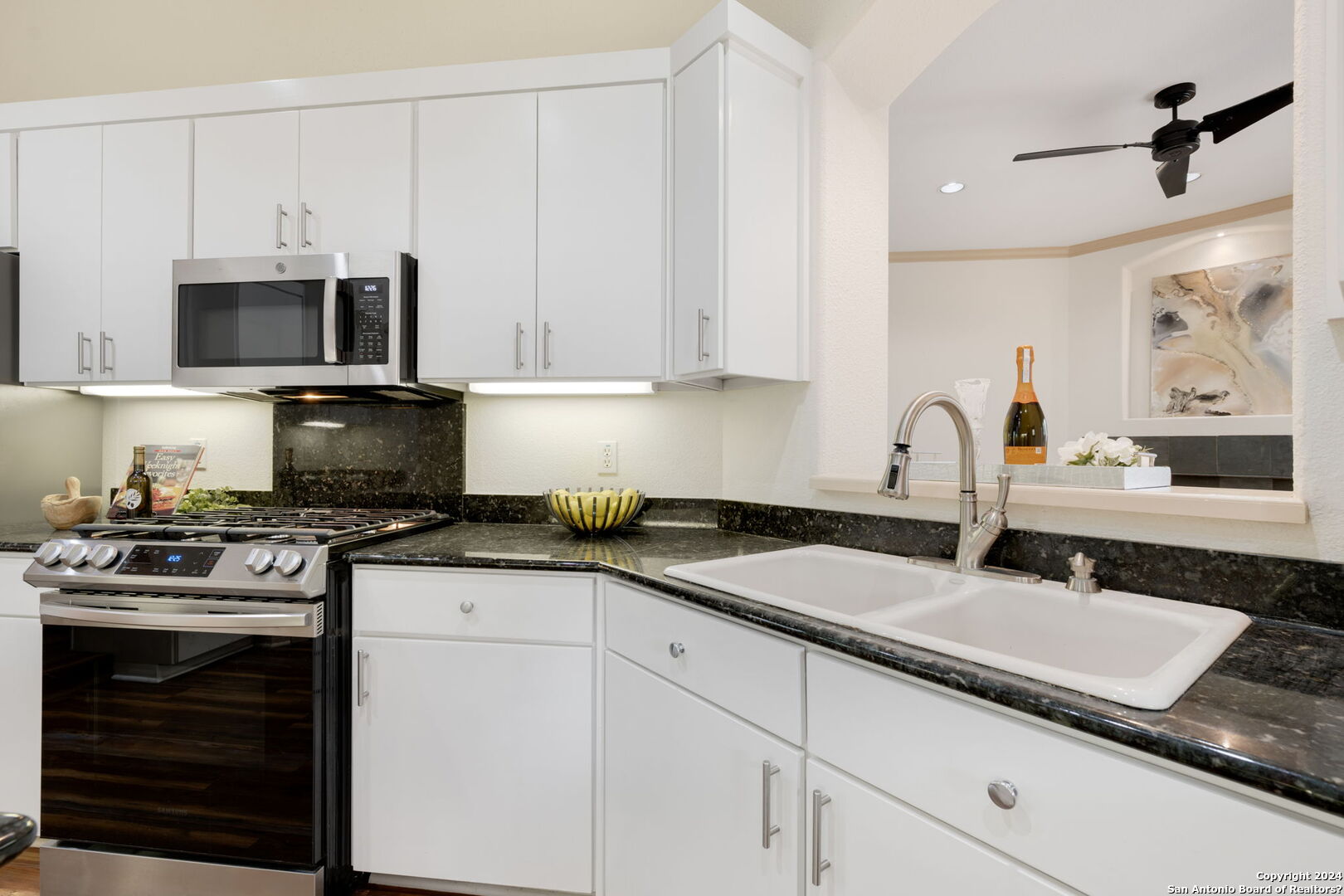 15660 CHINQUAPIN