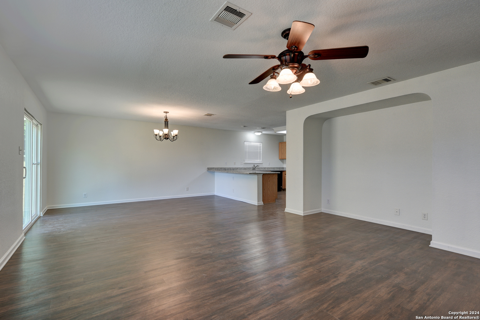 527 Mathis Meadows