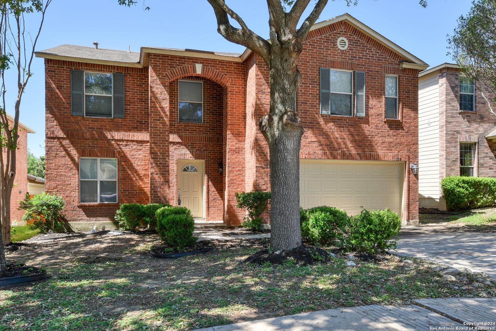 527 Mathis Meadows