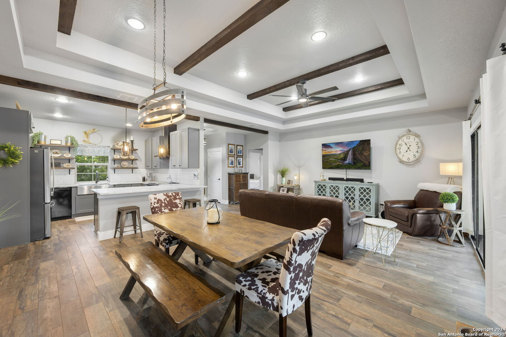 130 ALONDRA LN